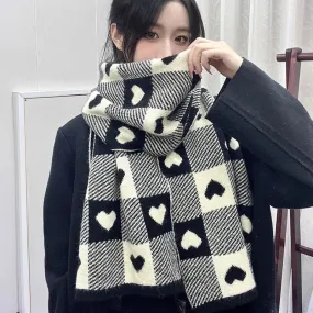 Knitted Plaid Love Heart Pattern Winter Scarves
